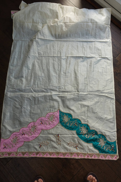 Cream Vintage Silk With Pale Pink And Blue Silk Zardosi - New
