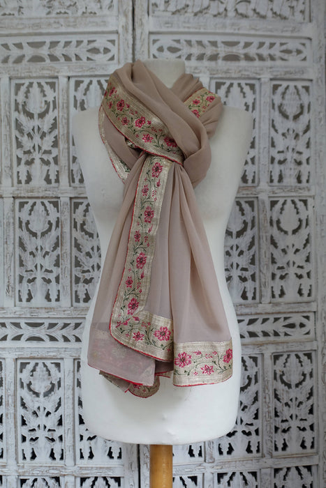 Beige With Floral Banarsi Border - New