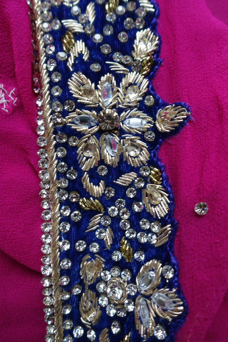Pink Dupatta With Velvet Trim - Preloved