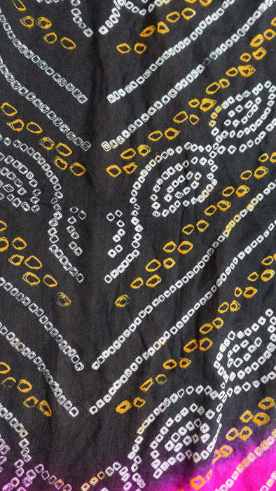 Black And Pink Bandhani Dupatta - New