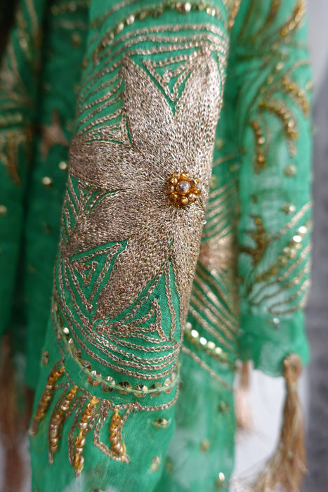 Green Vintage Embroidered Silk Chiffon Dupatta - Preloved
