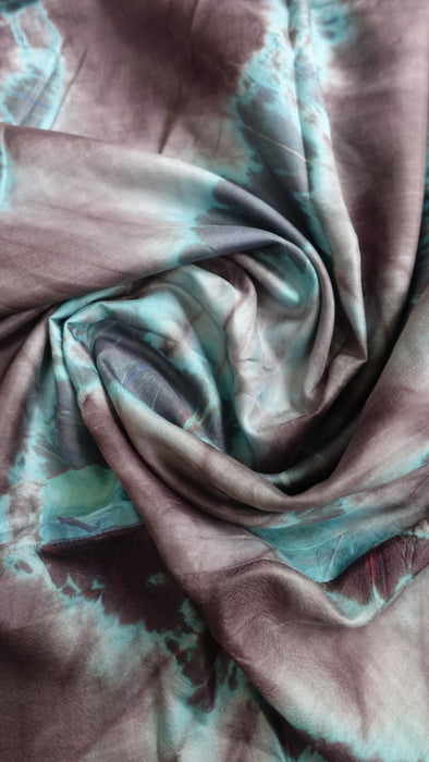 Aubergine Hands And Looms Scarf