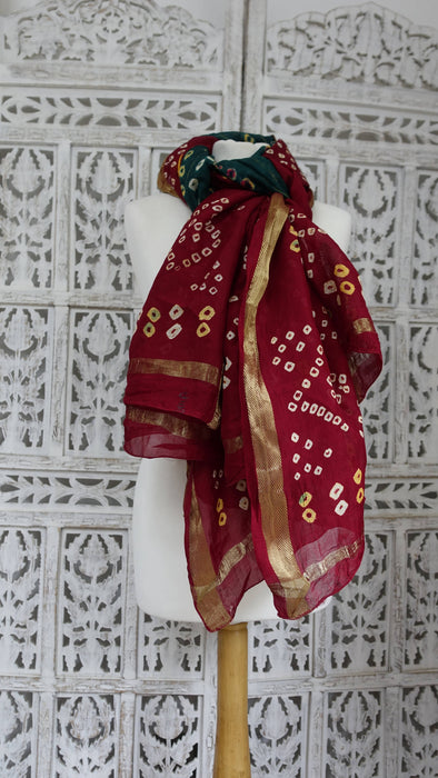 Bandhani Print Large Green Red Dupatta - New
