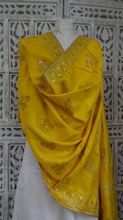 Yellow Silk Blend Shawl - New