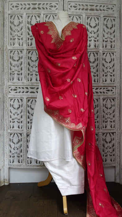 Pink Red Silk Blend Dupatta - New