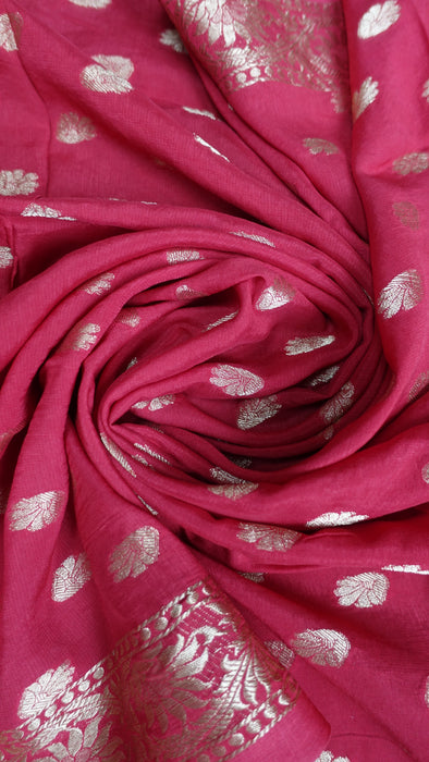 Red Soft Silk Blend Shawl - New
