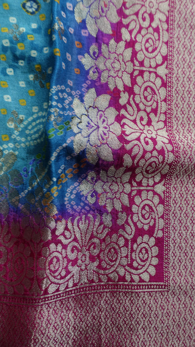 Jade And Pink Silk Blend Large Shawl With Latkans - New