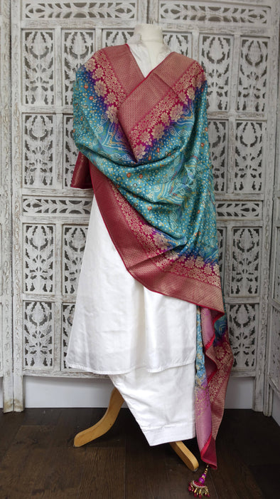Jade And Pink Silk Blend Large Shawl With Latkans - New