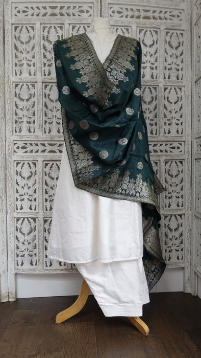 Dark Green Silk Shawl - New