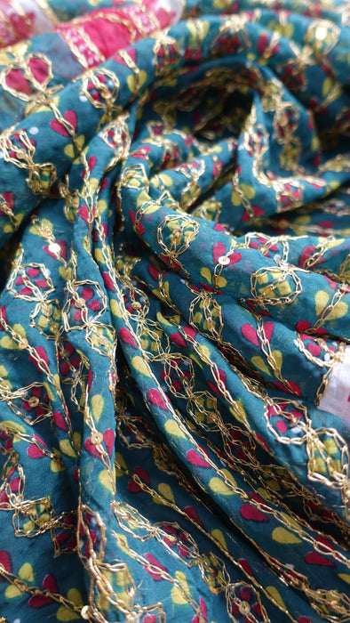 Vintage Green And Red Large Wedding Dupatta - New