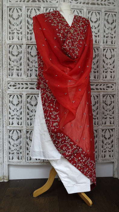 Red Silk Viole Vintage Wedding Dupatta - Preloved