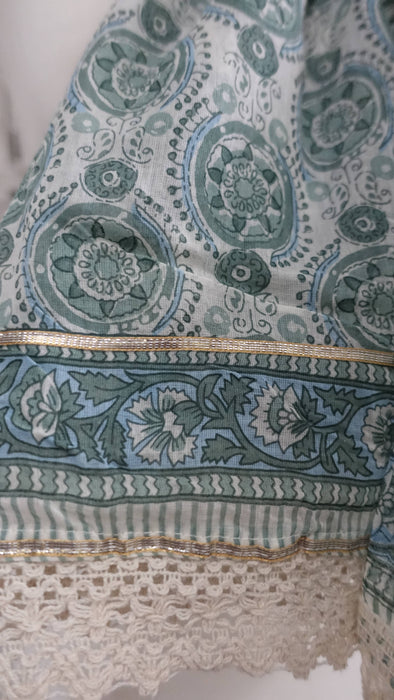 Light Blue And White Cotton Thin Scarf