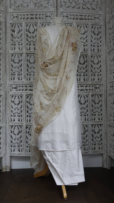Cream Vintage Silk Chiffon Embellished Dupatta