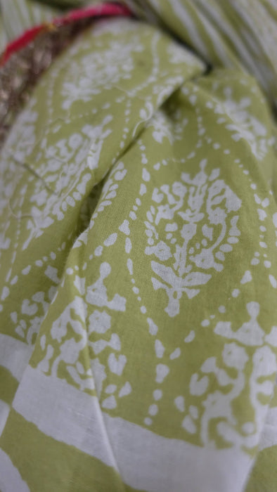 Light Green And White Cotton With Braid Trim - Preloved