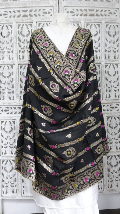 Black Chanderi Woven Shawl - New