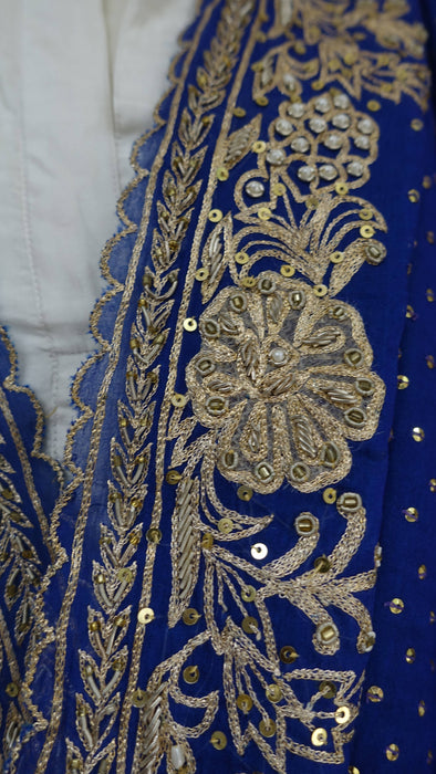 Blue silk chiffon zardosi dupatta – pattern detail