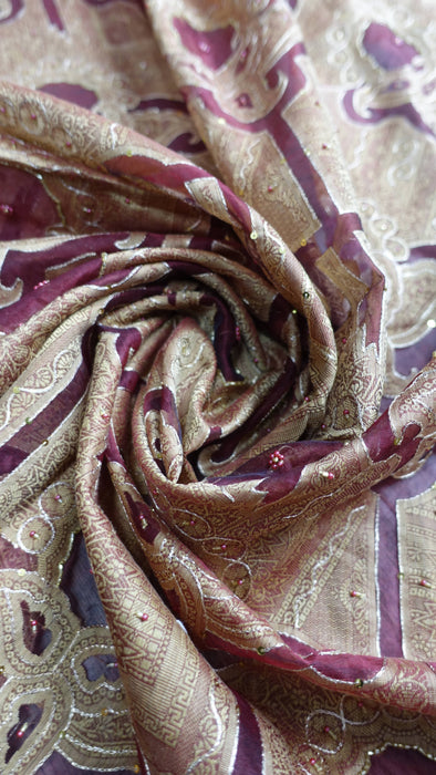 Rust vintage beaded voile and gold dupatta – close-up of the embellishment