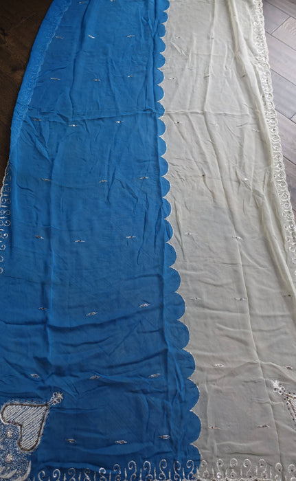 Cream and blue vintage chiffon dupatta – pattern detail