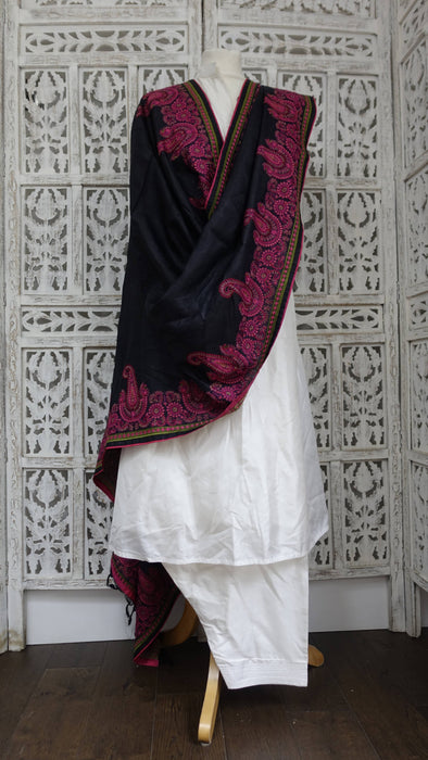 Black tissue silk paisley embroidered dupatta