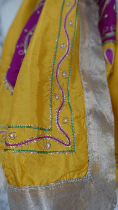 Bright yellow pure silk vintage dupatta – reverse side