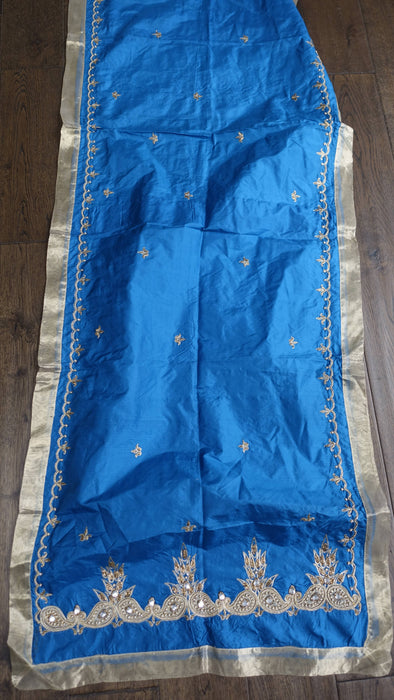 Blue pure silk vintage dupatta – border detail