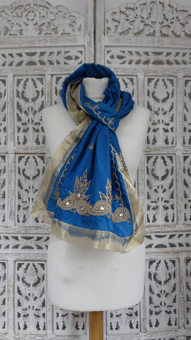 Blue pure silk vintage dupatta – full length view