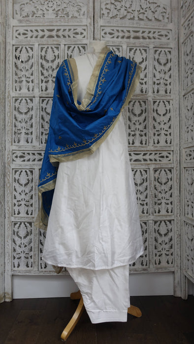 Blue pure silk vintage dupatta