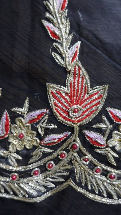 Black vintage embellished dupatta – fabric and colour detail