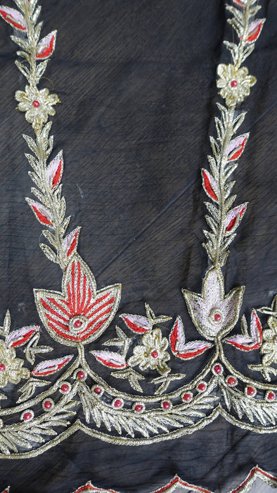 Black vintage embellished dupatta – end panel detail