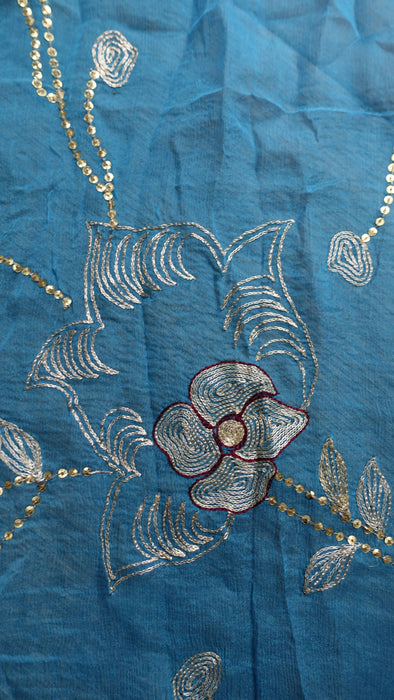 Peacock blue vintage embellished dupatta – corner detail