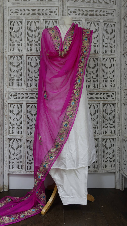 Hot pink silk chiffon vintage dupatta