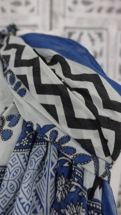 Grey blue cotton printed dupatta – fabric and colour detail