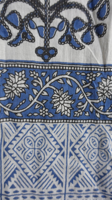 Grey blue cotton printed dupatta – pattern detail