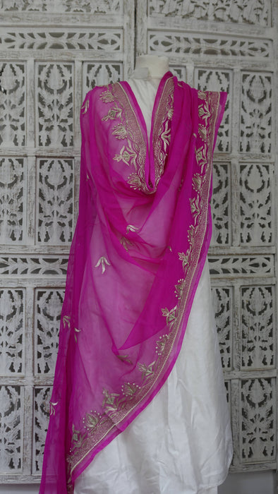 Hot pink and silver embellished vintage dupatta – full length view
