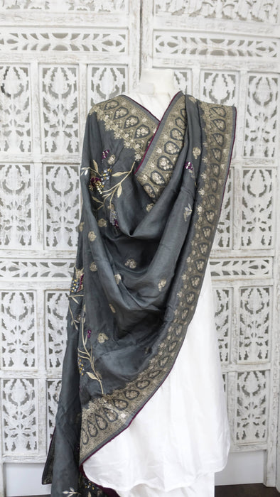 Charcoal chanderi silk dupatta – full length view
