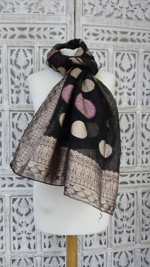 Black circular woven voile dupatta – full length view