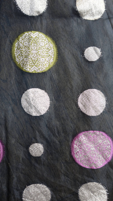 Black circular woven voile dupatta – corner detail