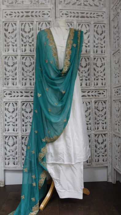 Jade silk chiffon vintage dupatta with gold zardosi
