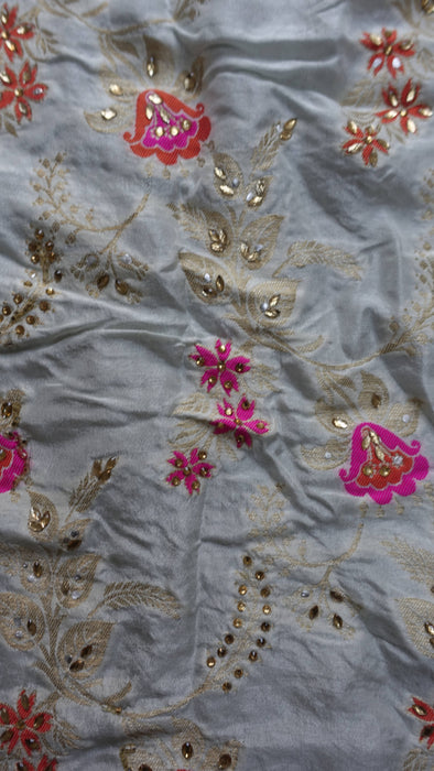Light green chanderi beaded dupatta – pattern detail