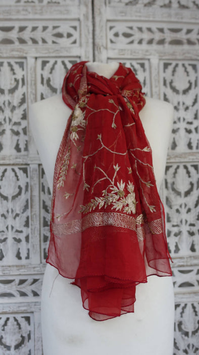 Rusty red gold tilla vintage dupatta