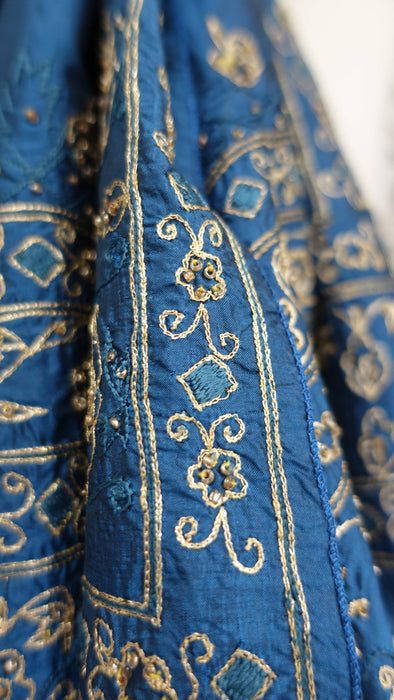 Blue embroidered vintage silk dupatta – full length view