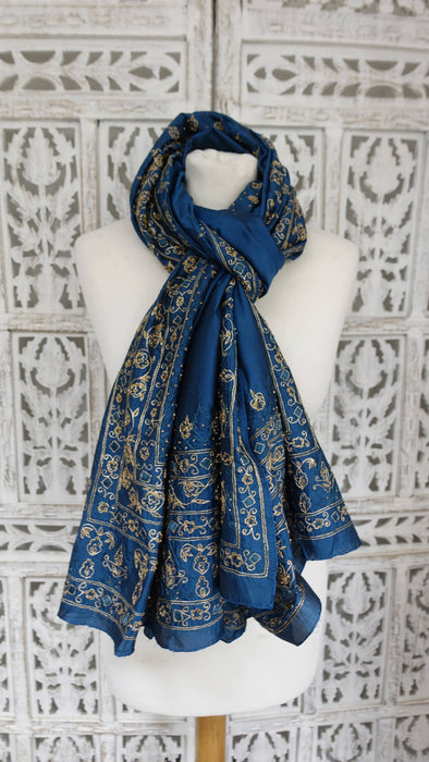 Blue embroidered vintage silk dupatta – full length view