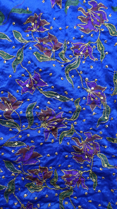 Blue floral sequinned vintage dupatta – corner detail
