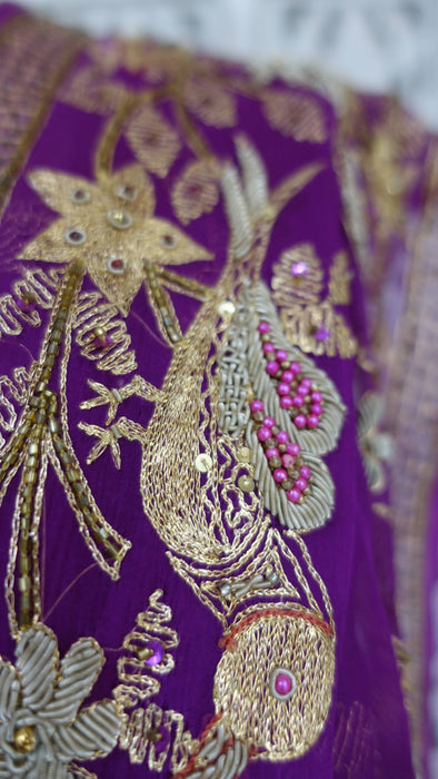 Purple embellished with bird motif dupatta – close-up of the embellishment