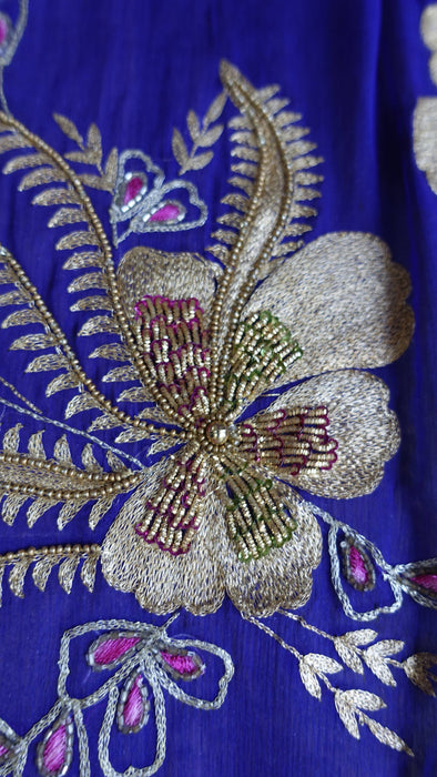 Purple heavy embellishment vintage dupatta – close-up of the embellishment