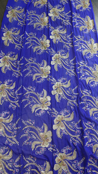 Purple heavy embellishment vintage dupatta – close-up of the embellishment