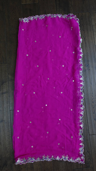 Hot pink zardosi edged dupatta – full length view