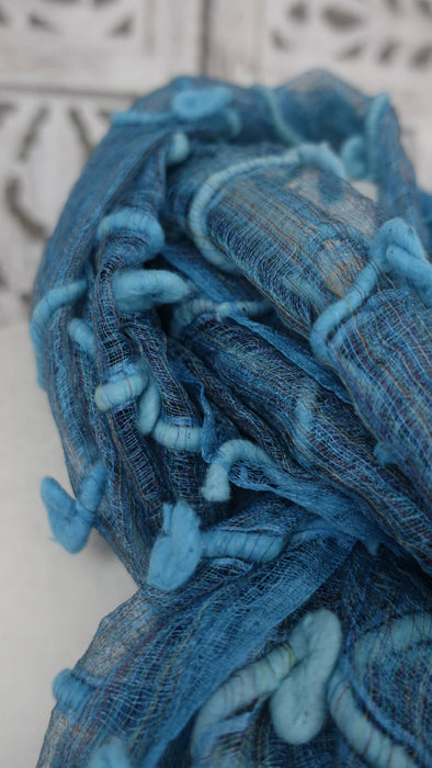 Blue thin weave silk loom scarf – border detail