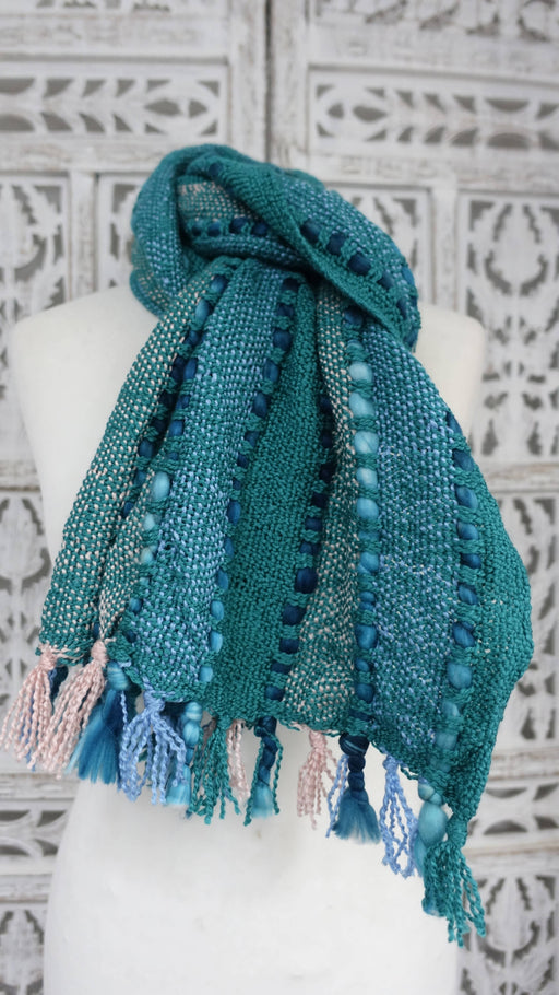 Jade hands and looms winter scarf