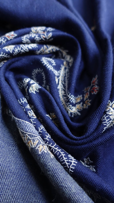 Navy Kashmiri wool shawl with white and gold paisley embroidery – view 8